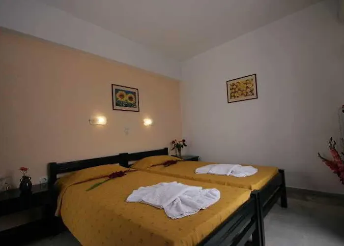 Sunny Hotel Naxos City