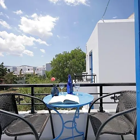 Sunny * Naxos City